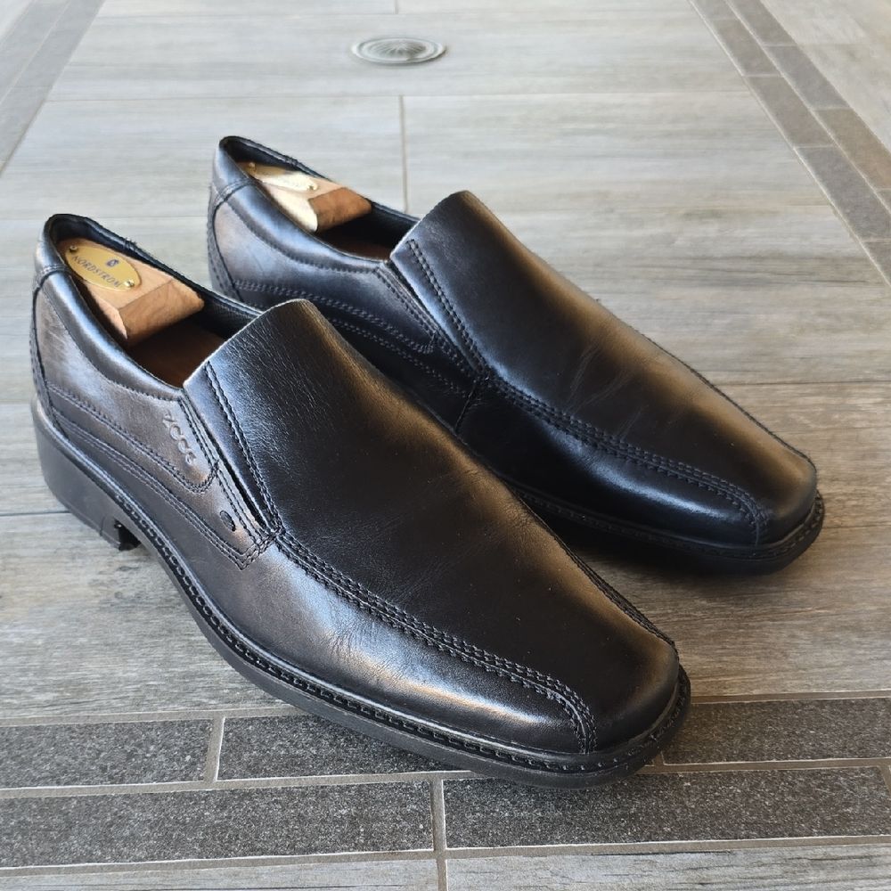 Ecco Men's Black Leather Loafers